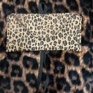 Leopard pouch 🐆